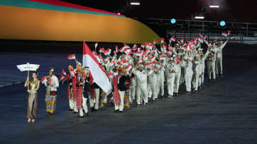 SEA Games 2025 Thailand: Aksi Defile Kontingen Indonesia Unjuk Gigi dalam Opening Ceremony 