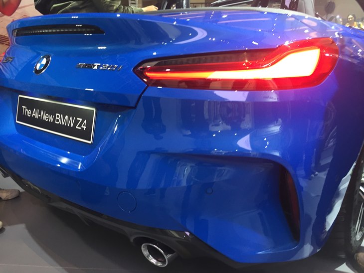 z4