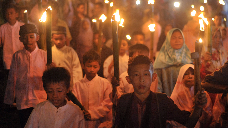 Pawai Akbar Warnai Hari Santri Nasional di Makassar 