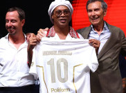 Ronaldinho Comeback! Legenda Brasil Kembali ke Lapangan, Buru Gol Ke-300