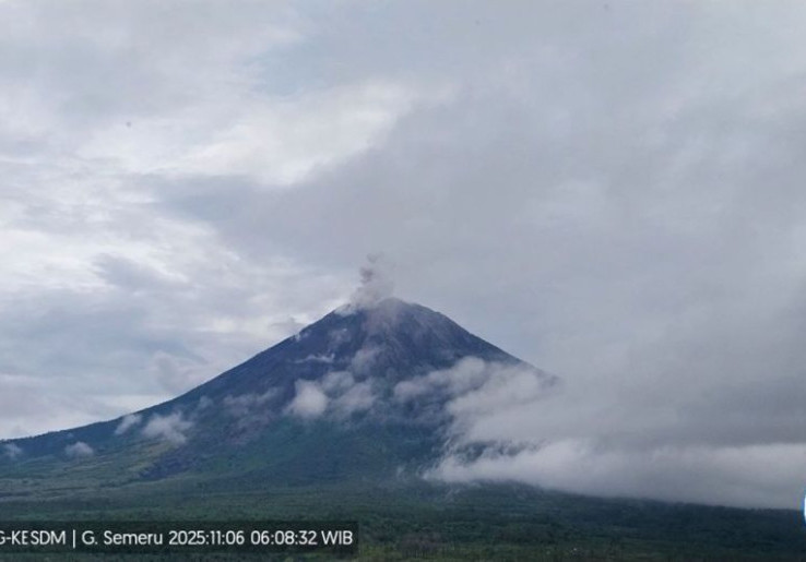 Gunung Semeru Erupsi Pagi Tadi, PVMBG Keluarkan 3 Rekomendasi