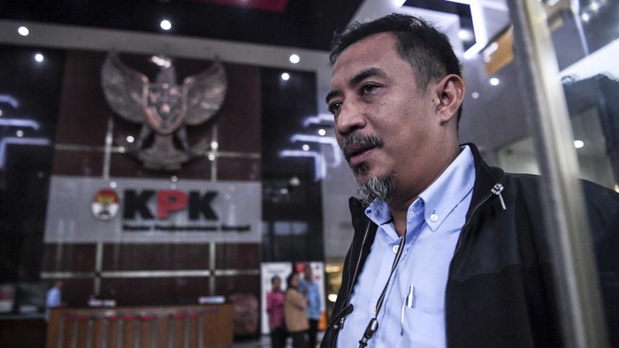 Diperiksa KPK, Anggota DPR Riski Sadig Terlibat Kasus DAK Tulungagung?