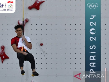 Veddriq Leonardo Sumbang Medali Emas Pertama Indonesia di Olimpiade Paris