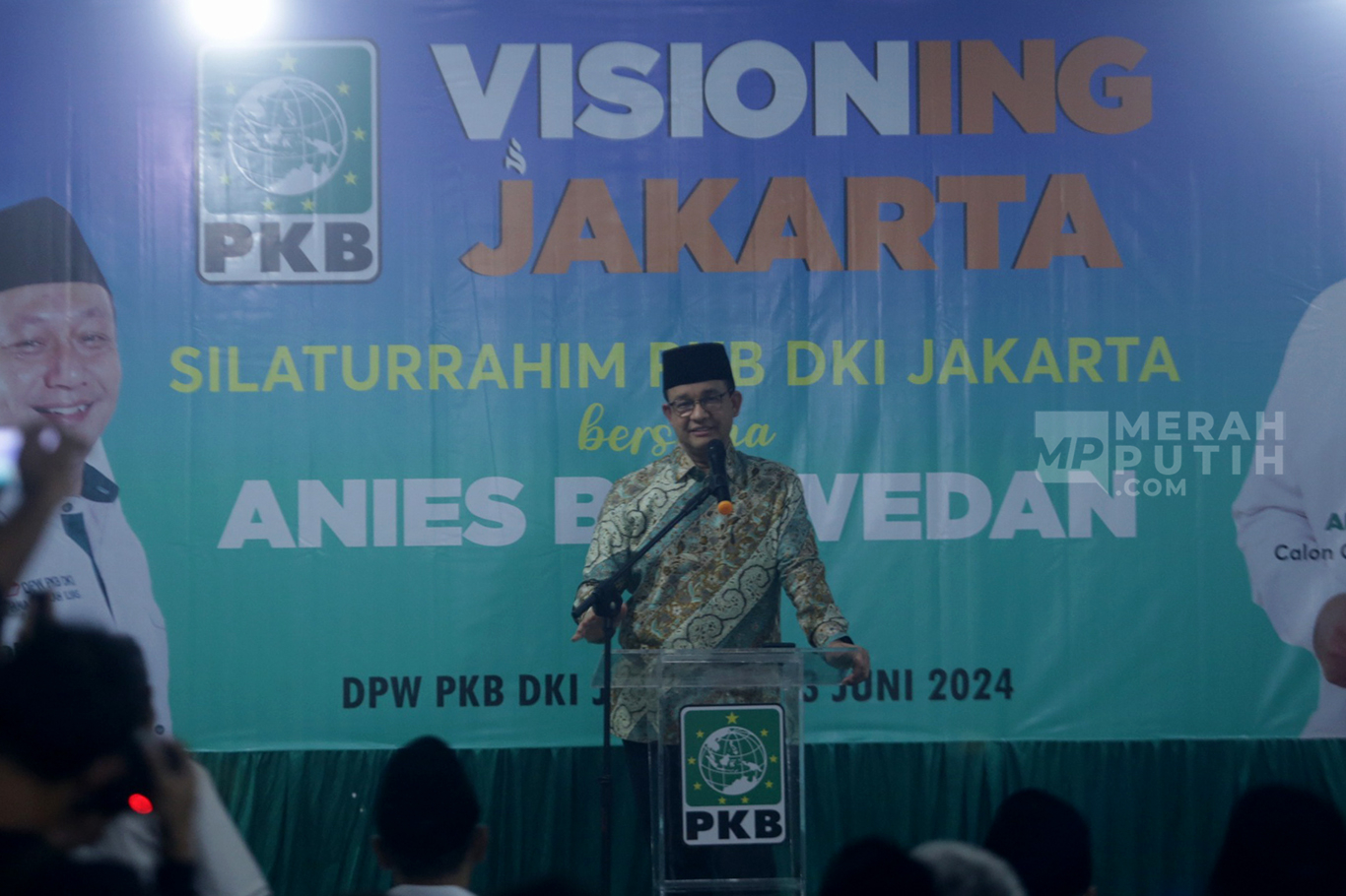 Anies Ogah Bahas Kaesang, Lebih Penting Bicara Kampung Bayam