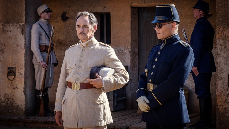   'Waiting for the Barbarians' Hadir di Mola TV