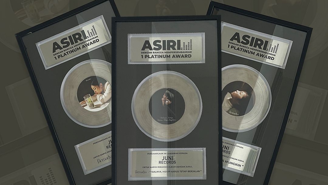 Luar Biasa, Bernadya Raih 3 Platinum Awards dari ASIRI