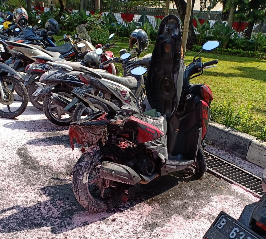 bangkai motor