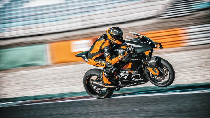 Hanya dalam 3 Menit, KTM Jual 200 Unit RC 8C