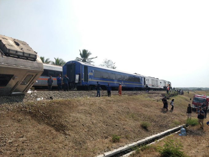 KA Argo Semeru Anjlok di Kelimenur Sentolo