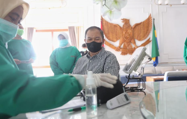 Kenaikan Kasus COVID-19 di Bandung Diklaim Masih Terkendali