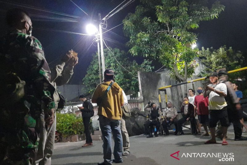 Puluhan Tombak dan Senjata Tajam Disita, John Kei Masih Diperiksa Polisi