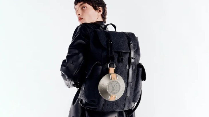 Louis Vuitton Luncurkan Speaker Travelling Portabel