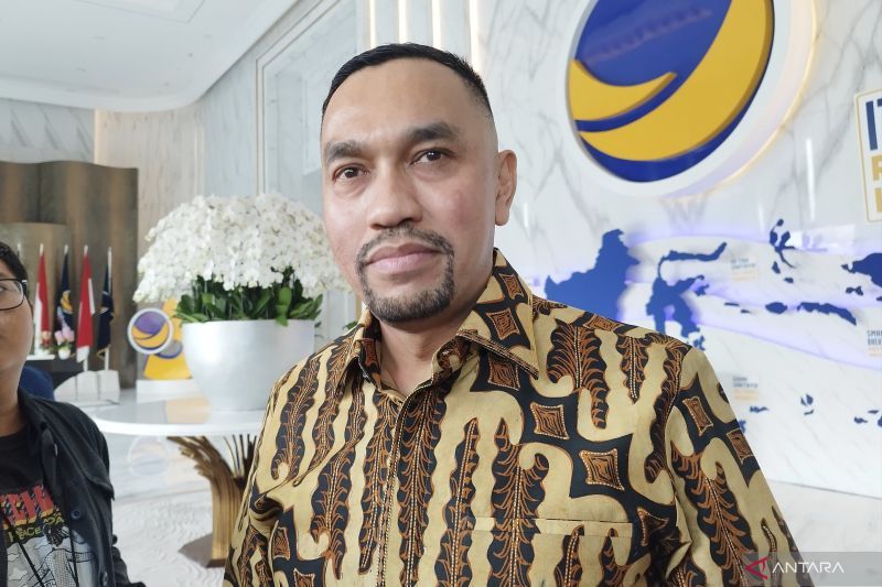 NasDem Minta DPR Setop Gaji Ahmad Sahroni dan Nafa Urbach