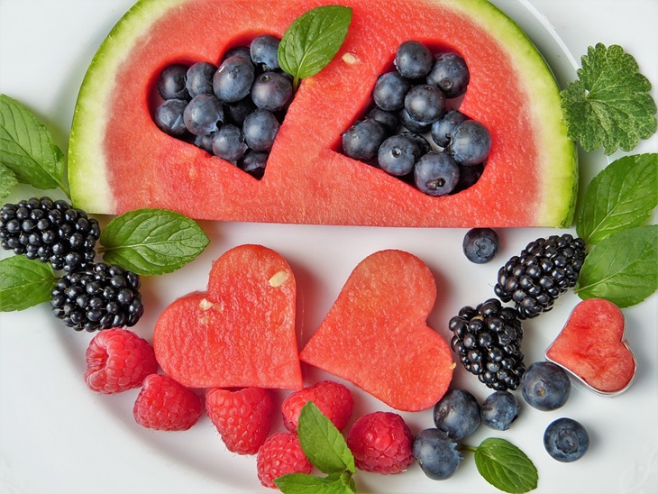 Buah lokal yang sedang musim. (Pixabay/silviarita)