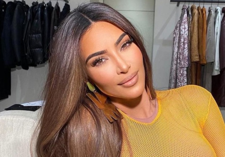 Harganya Miliaran Rupiah, Ini Pakaian Termahal Kim Kardashian