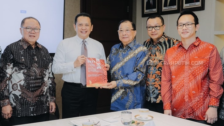 Rombongan INTI saat silaturahmi dengan Ketua DPR RI, Bambang Soesatyo. (MP/Rizki Fitrianto)