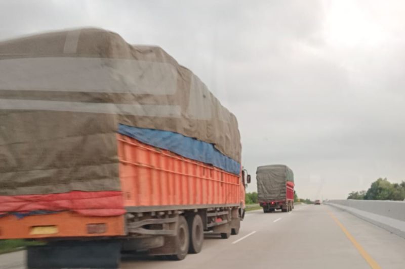 Puluhan Truk Dikandangkan Polda Metro Jaya Selama Arus Mudik