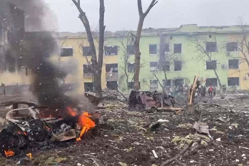 Rusia Bombardir Masjid Tempat Anak-Anak Berlindung di Mariupol