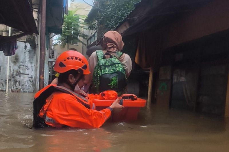 Jalan Kapuk Muara Raya dan Simpang Kembangan Masih Banjir Pagi Ini, Awas Macet!