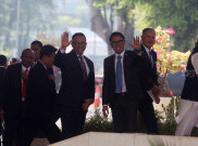 Anies Hormat dan Berdiri Saat Disebut Prabowo