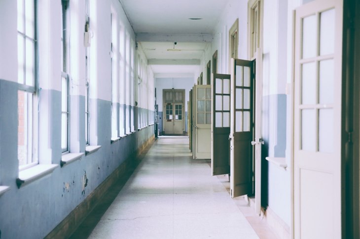 sekolah