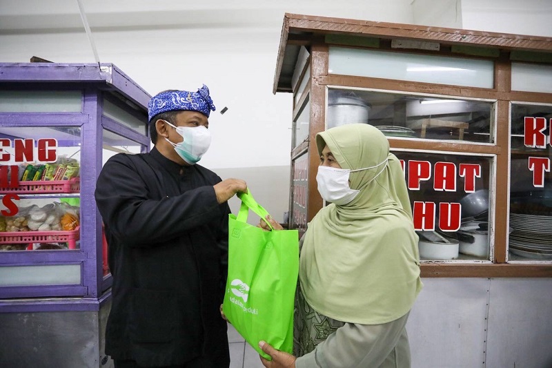 Efek Pandemi, 1 dari 2 di Rumah Tangga Masih Alami Penurunan Pendapatan