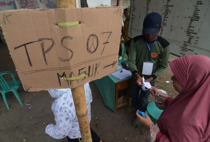 TPS darurat hasil swadaya masyarakat