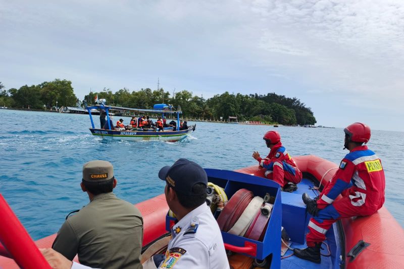 Tongkang Karam di Kepulauan Seribu, Kerugian Capai Rp 1,5 Miliar
