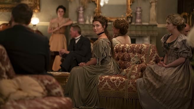Florence Pugh Tampil Berbeda di 'East of Eden', Perankan Karakter Penuh Teka-Teki