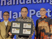 Kemenkominfo dan Pos Indonesia Luncurkan Prangko Edisi Imlek 2024