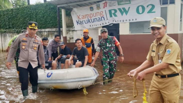 Jumat (3/3) Malam, 2 Ruas Jalan dan 6 RT di Jakarta Terendam Banjir