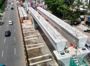 Proyek LRT Manggarai Mulai Pengangkatan Balok Grider