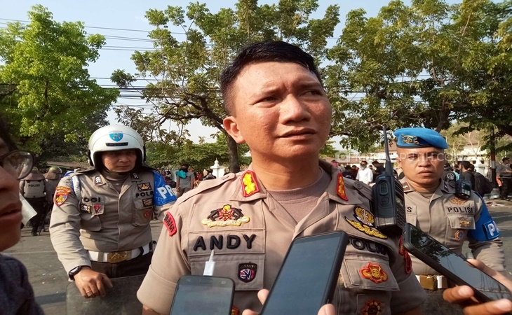  Polresta Surakarta Temukan Grup Whatsapp 'SMK Se-Indonesia Melawan' di Ponsel Pelajar SMK