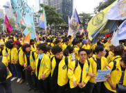 Aksi Unjuk Rasa Mahasiswa UI di Dukuh Atas Jakarta