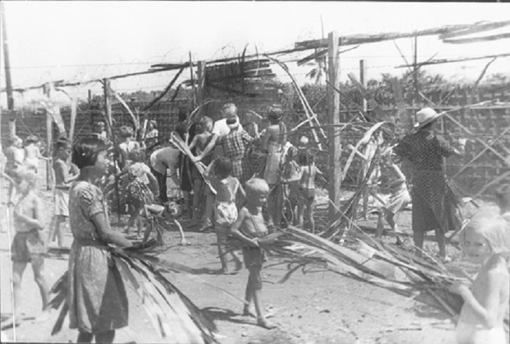merah putih Kamp Tjideng 2 (niod)