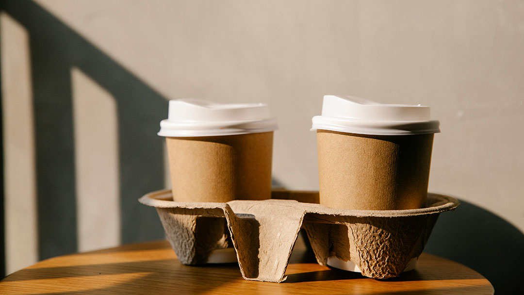 Bahaya Kesehatan di Balik Gelas Kertas 