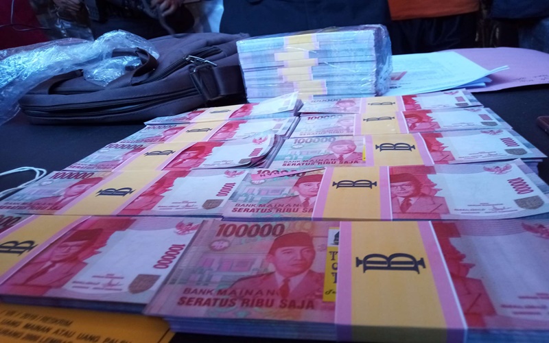 Uang palsu yang disita dari pelaku