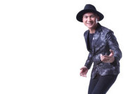 Anji Pukau Ribuan Penonton di F8