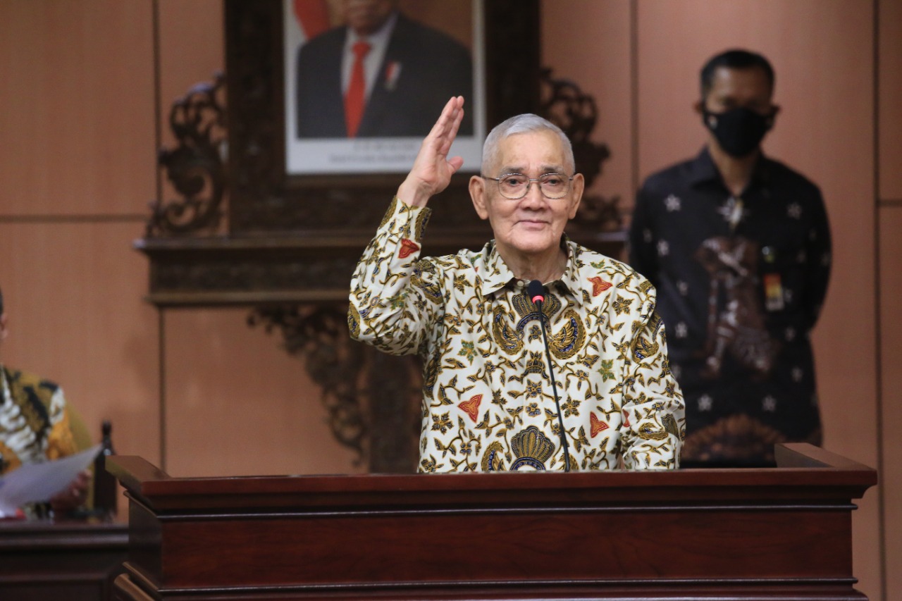 Mantan Wapres Try Ingin Re-konsensus Kembali ke UUD 1945 Naskah Asli