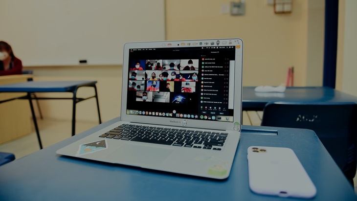 Harus Tetap Produktif Selama Online Meeting