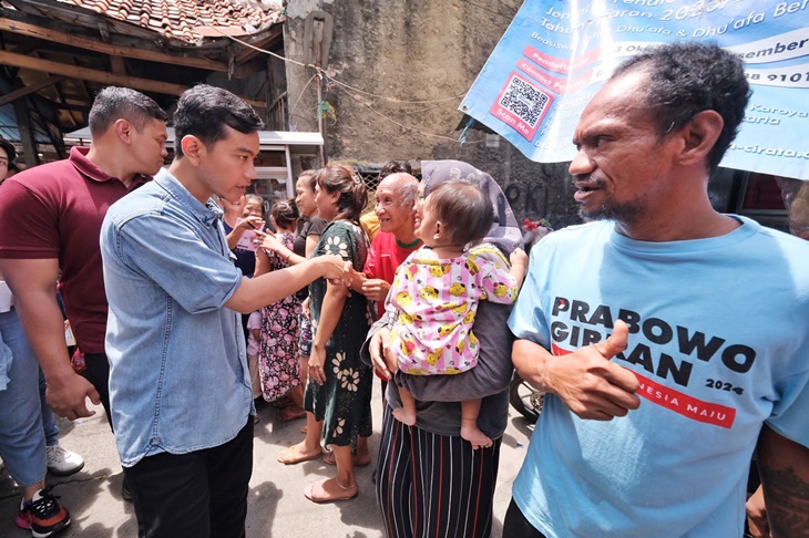 Gibran Kampanye ke Warakas, Beri Pemeriksaan Kesehatan Gratis