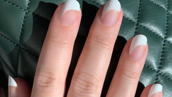4 Inspirasi Nail Art Bertemakan Libur Akhir Tahun