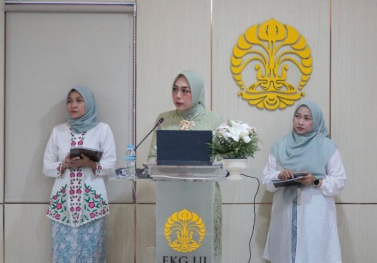 UI Luluskan Mahasiswa Doktor Program Double Degree Pertama Kedokteran Gigi