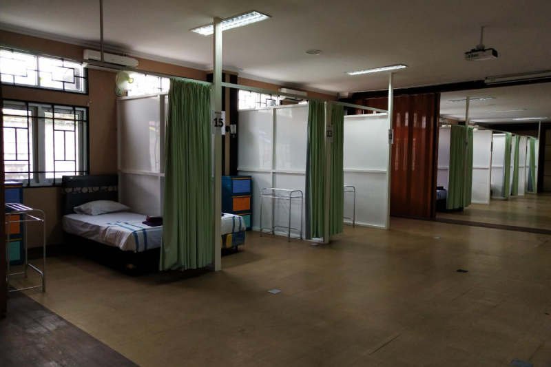 Pemerintah Kota Semarang menambah jumlah tempat tidur melalui pembukaan tempat-tempat isolasi baru menyusul peningkatan jumlah kasus COVID-19 di Ibu Kota Jawa Tengah ini. (ANTARA/ HO-Humas Pemkot Semarang)