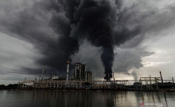 Mabes Polri Pastikan Tak Ada Korban Jiwa akibat Kebakaran Kilang Minyak