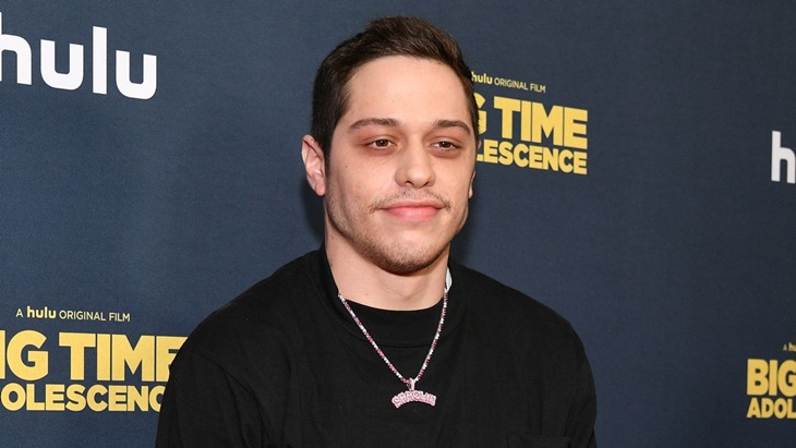 Komedian Pete Davidson Sewa Bioskop dan Gratiskan Nonton ‘The Suicide Squad’