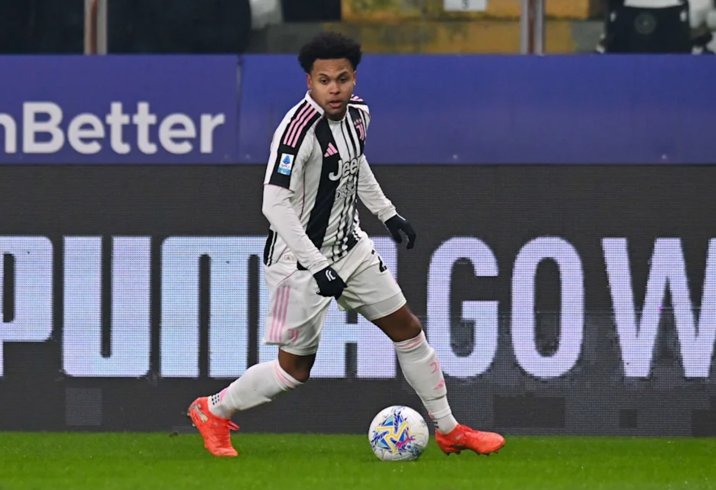 Juventus vs AC Milan: Weston McKennie Masih Latihan Terpisah, Kabar Buruk buat Si Nyonya Tua