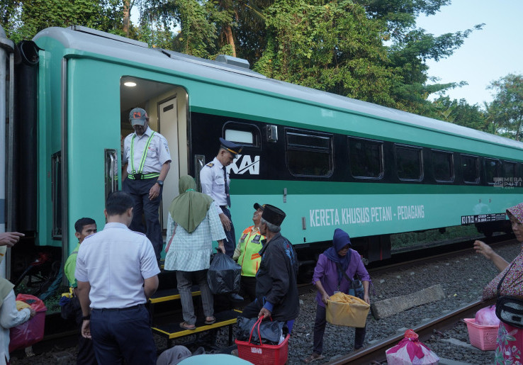 Belum Setahun, Kereta Petani Pedagang Lintas Rangkasbitung–Merak Layani 26.074 Penumpang
