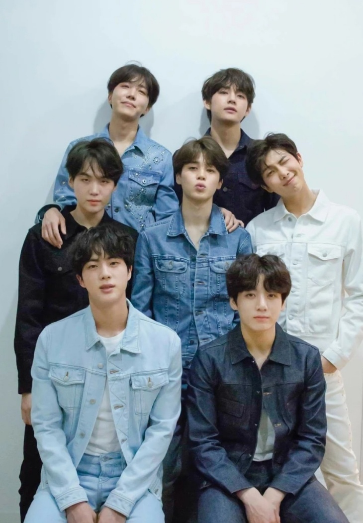 Cara BTS Menyemangati Penggemar saat Pandemi COVID-19 Lewat Musik