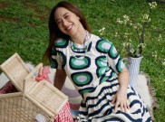 Tampil Berani dengan Mix and Match dari Koleksi UNIQLO x Marimekko